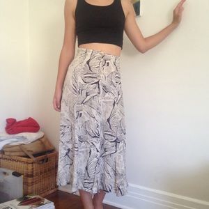 Melrose Black and White Midi Skirt Vintage